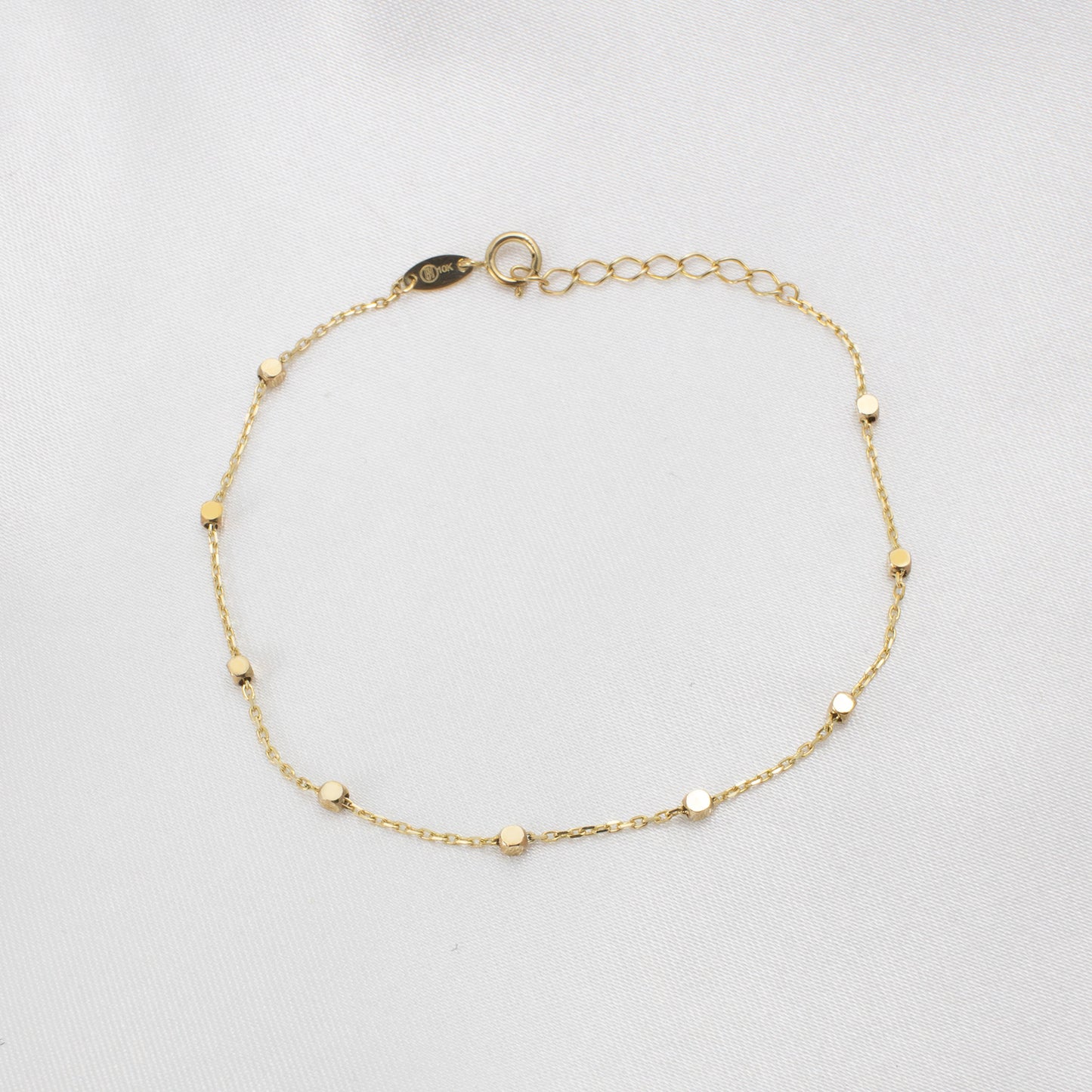 Brit - 10K Solid Gold Station Bracelet 6.5" + 1"