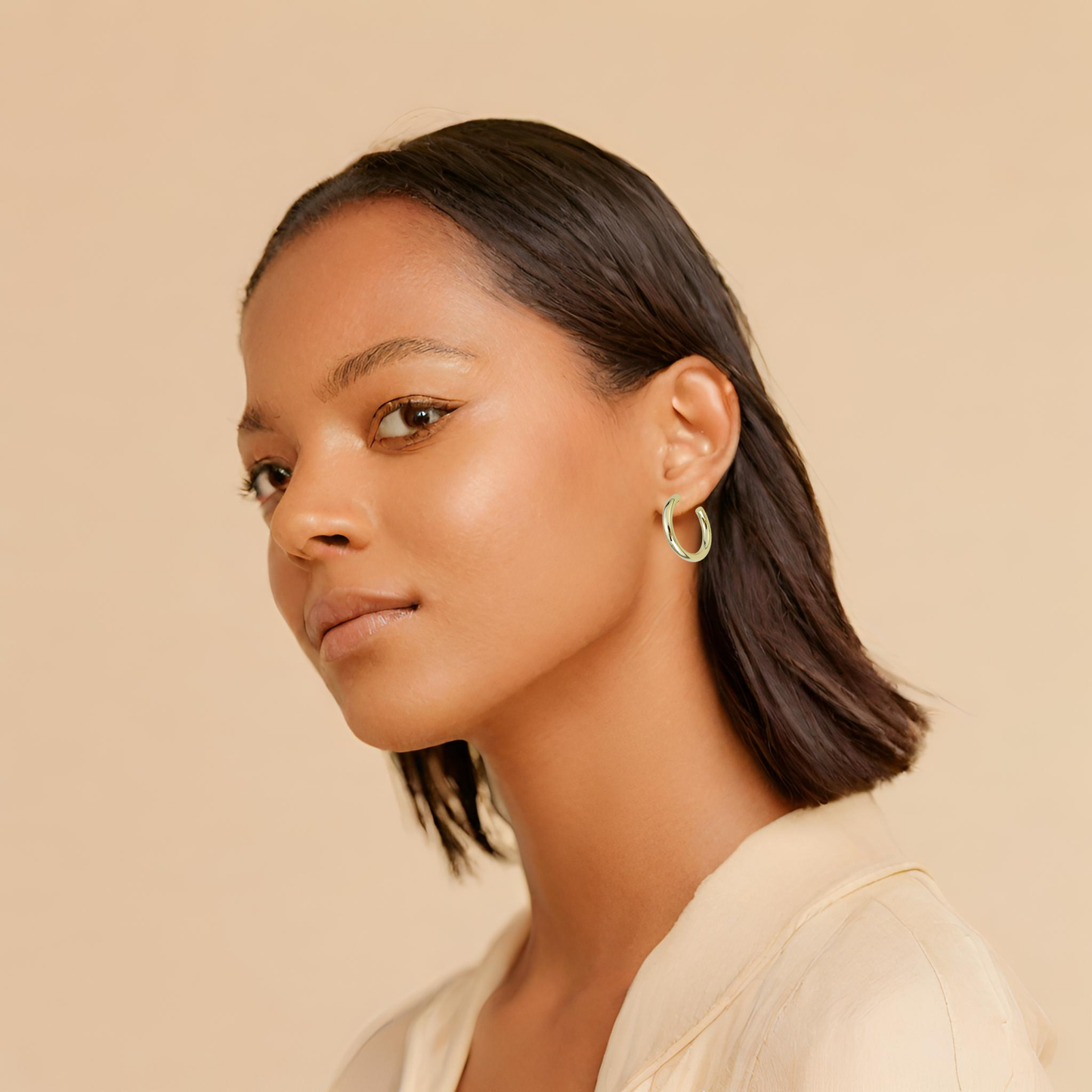 Amy - Vermeil Medium Hoop Earrings